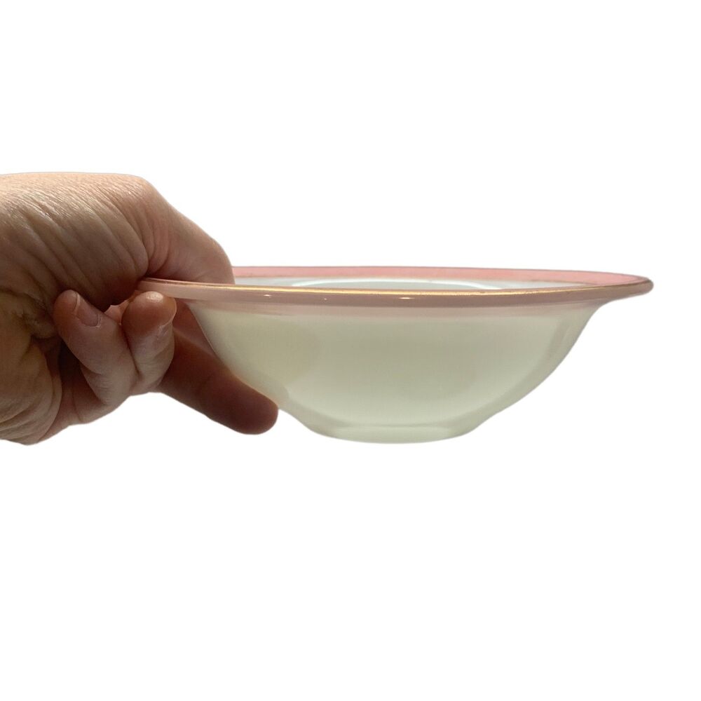 Vintage Pyrex Flamingo Pink Rim Milk Glass Bowls Set of 4 White Retro Kitchen - Picture 3 of 11